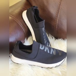 DKNY SNEAKER SHOES